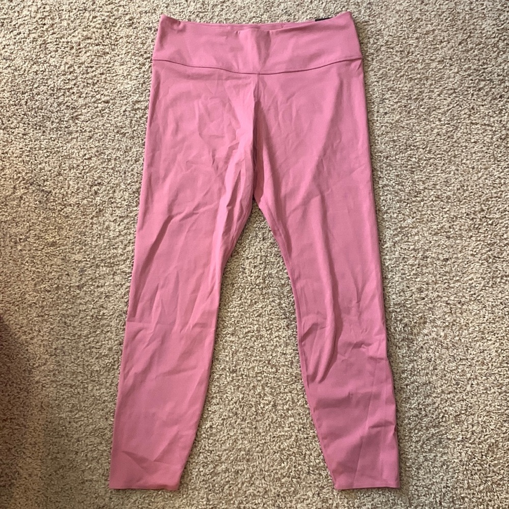 New with Tags Nike pink leggings - 7/8 Length